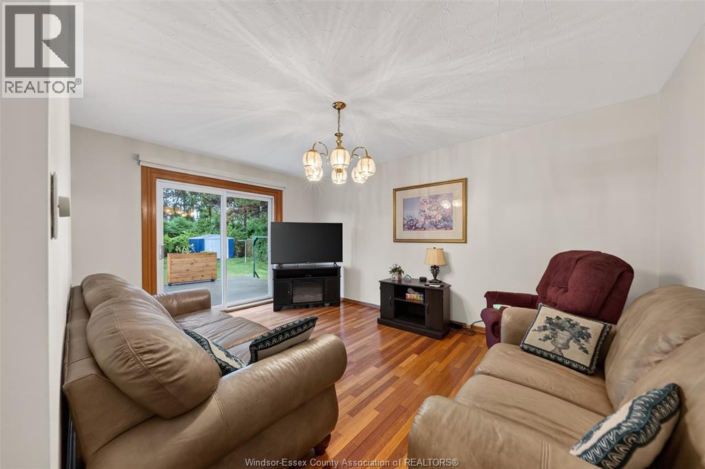 39 JOHNSON AVENUE - 13