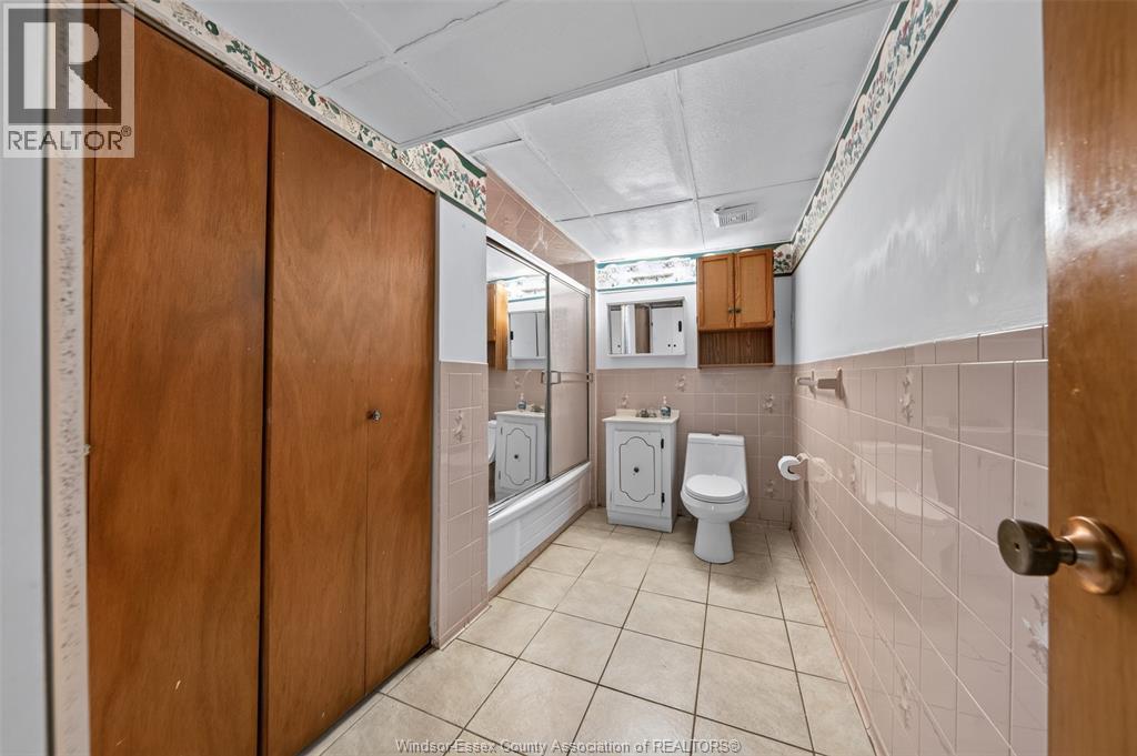 39 JOHNSON AVENUE - 31