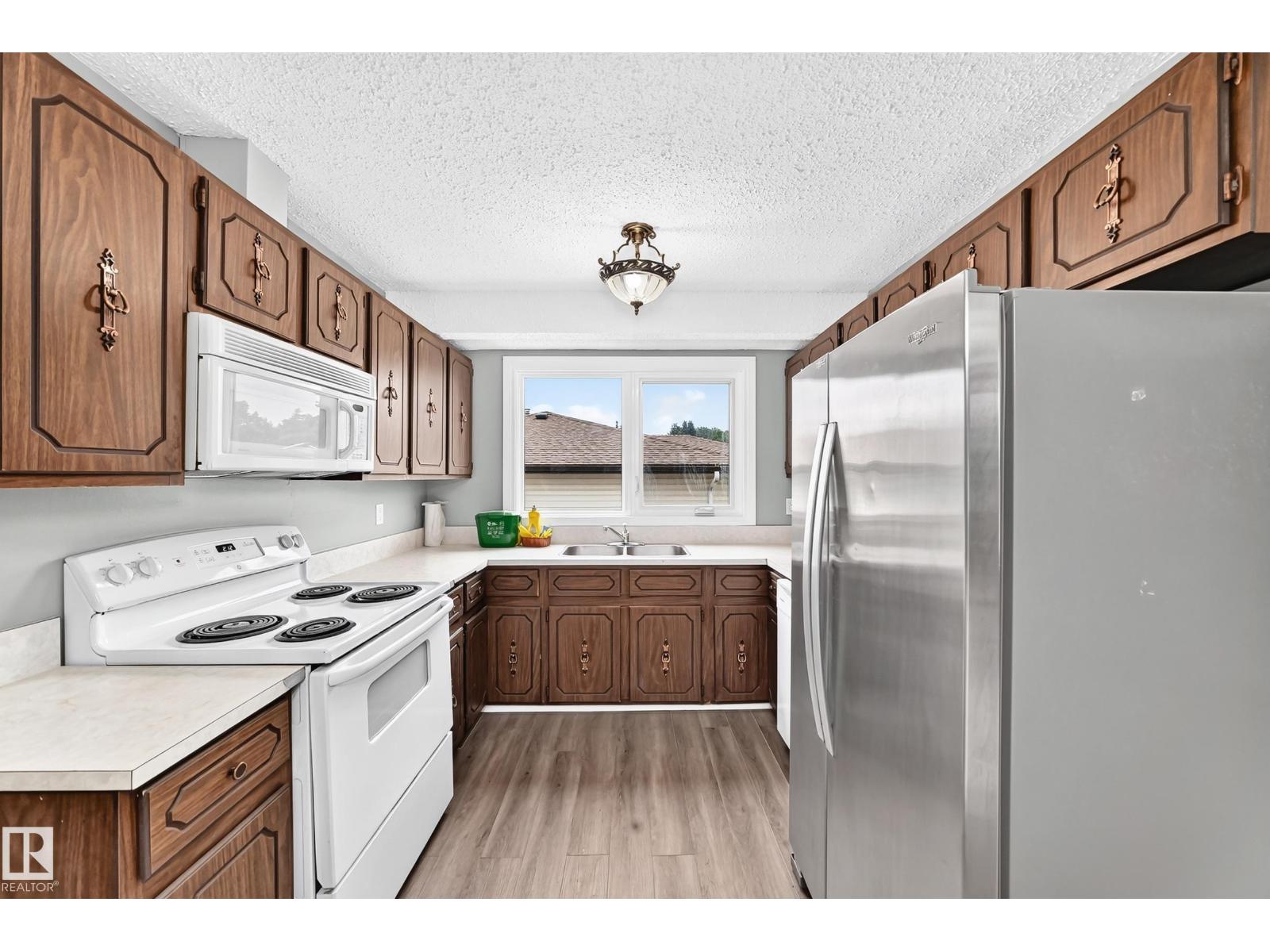 [private address] - Image 4