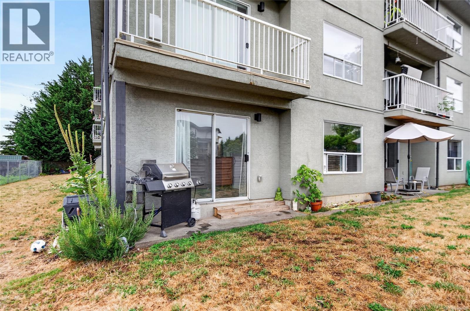 #104 123 Back Rd - 24