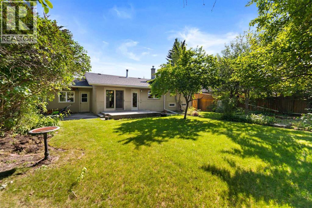 21 Roseview Drive NW - 5