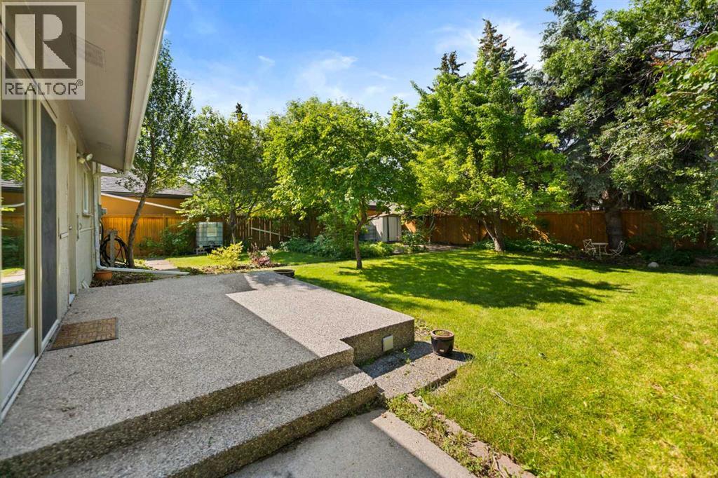 21 Roseview Drive NW - 6