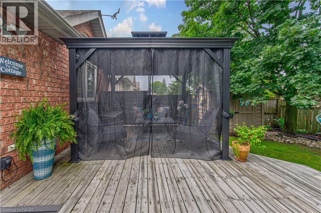 418 SANDBANKS Crescent - Image 44