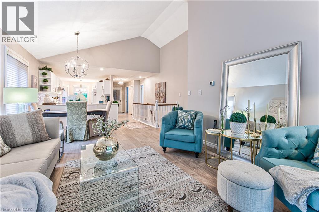 418 SANDBANKS Crescent - 26