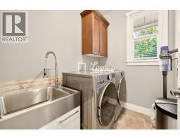 3401 Horizon Drive, Coquitlam, BC V3E0E4 Photo 11