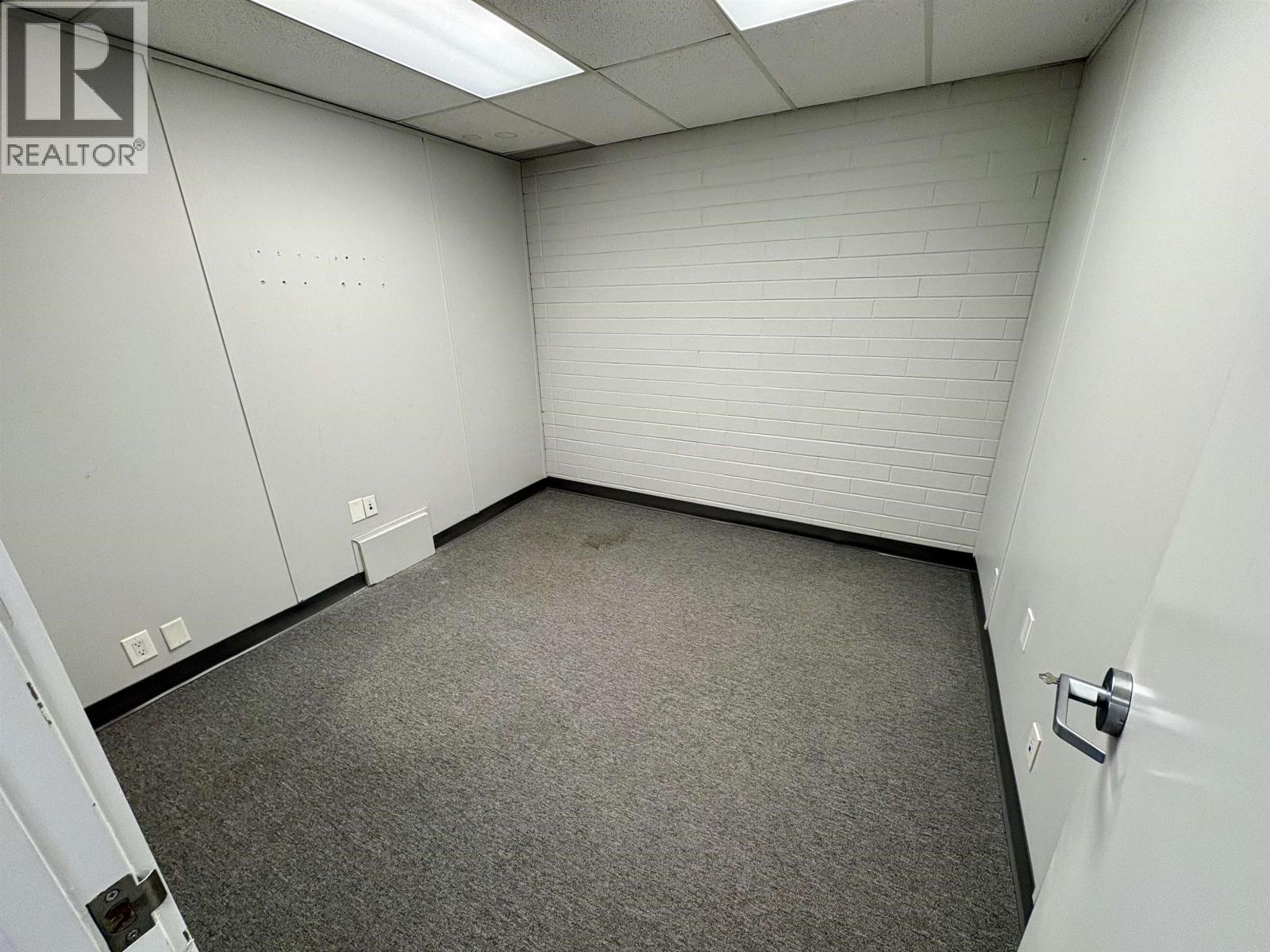 Office for Rent in Coquitlam – 204 BLUE MOUNTAIN STREET, Coquitlam – MLS# C8080648 - Image 10