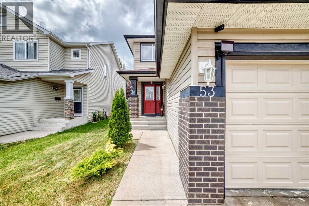 53 Everhollow Park SW, Evergreen, Calgary photo 3