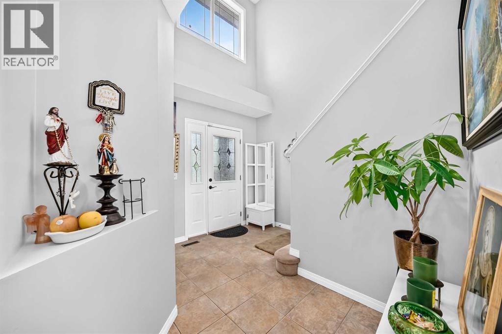 53 Everhollow Park SW, Evergreen, Calgary photo 4