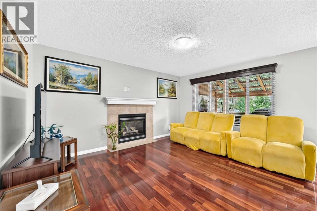53 Everhollow Park SW, Evergreen, Calgary photo 5