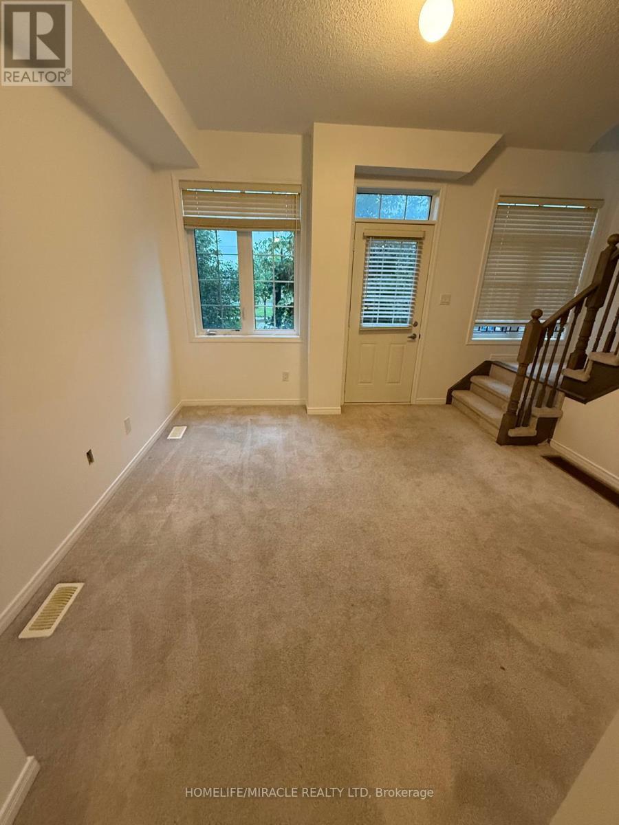 70 HARWOOD AVENUE N - 5