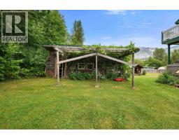 1985 Highway 99, Pemberton, BC V0N2K0 Photo 29