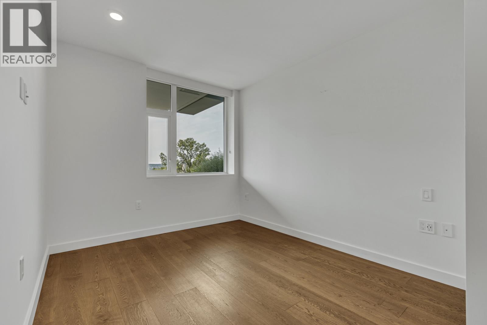 2 Bed, 2 Bath Apartment for Rent in Vancouver – 805 1365 DAVIE, Vancouver – MLS# R3149224 - Image 8