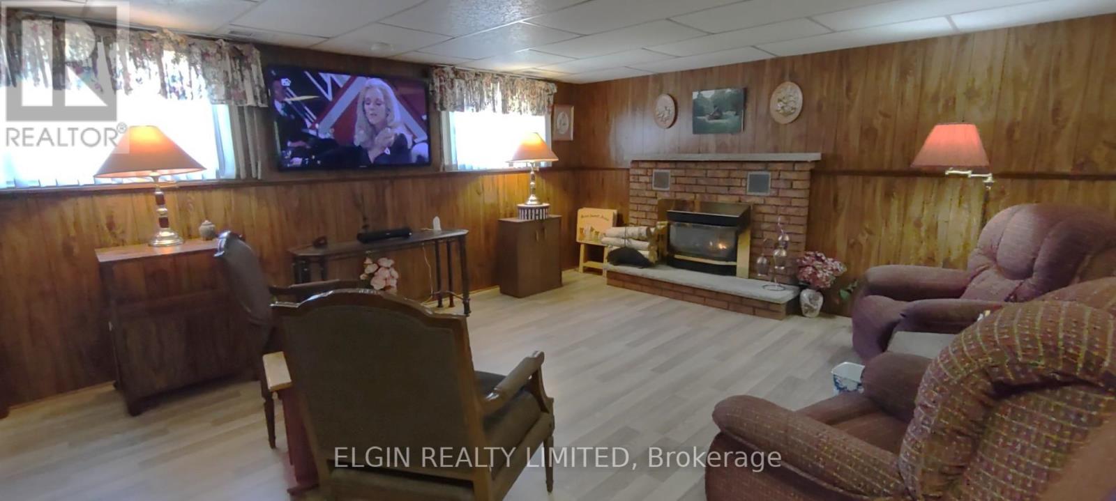 219 BRENTWOOD CRESCENT - 14