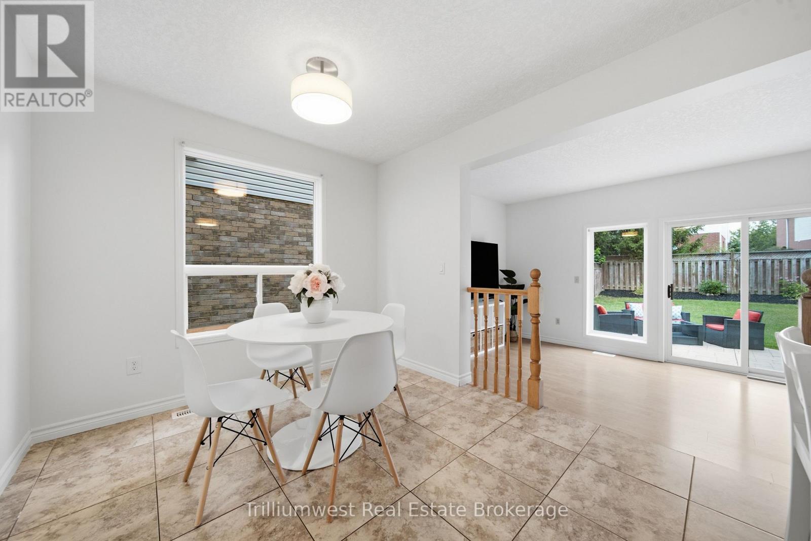 518 BROOKMILL CRESCENT - Image 11