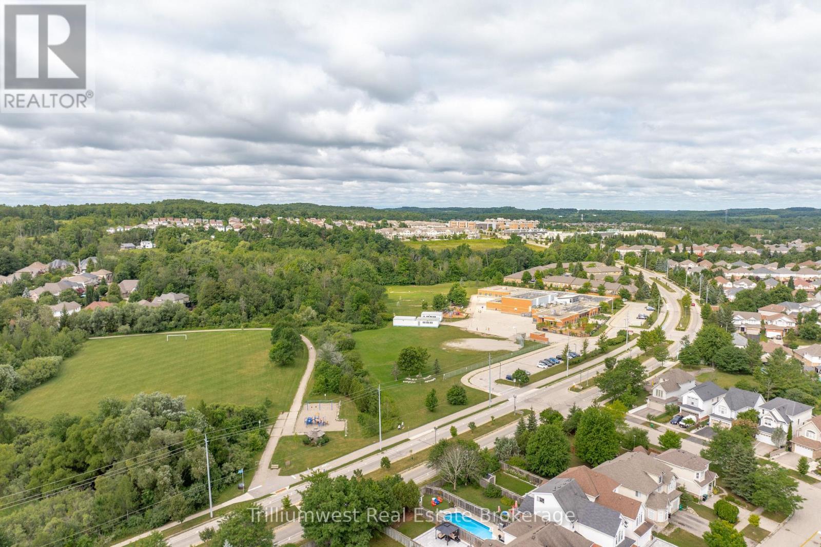 518 BROOKMILL CRESCENT - Image 45