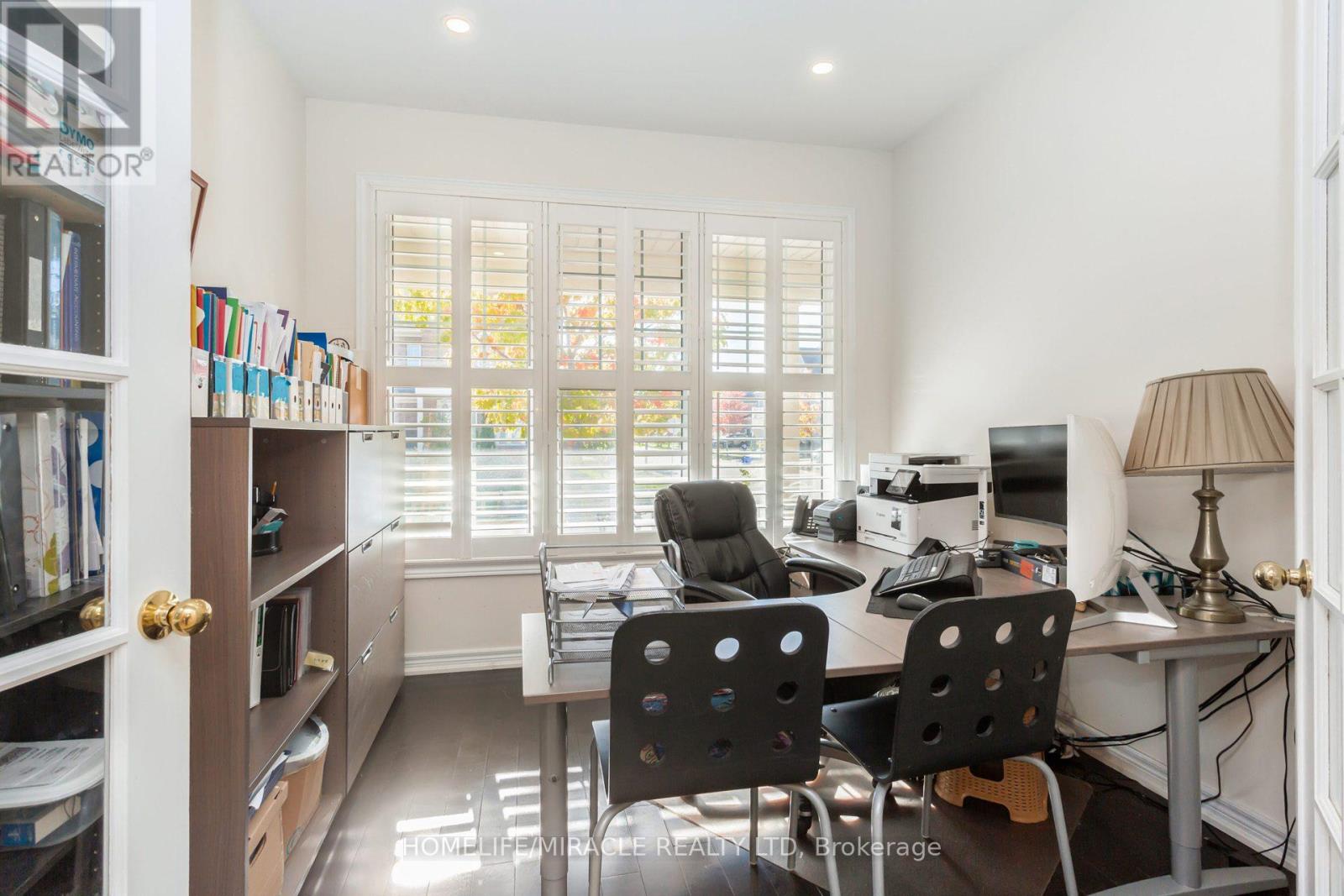 452 NAIRN CIRCLE - 19