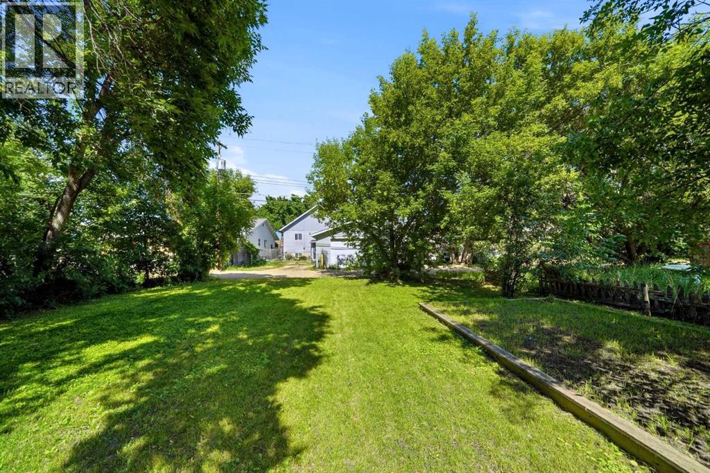 4730 49 Avenue - Image 27