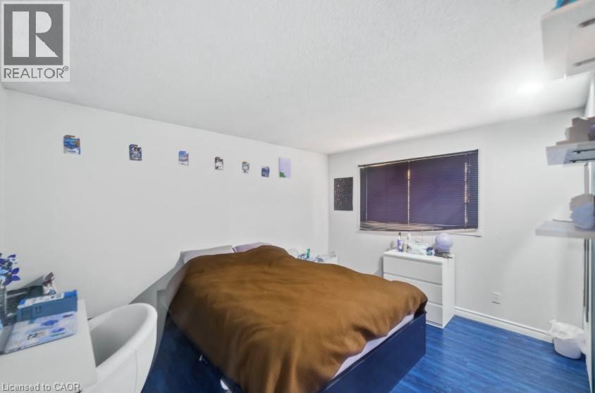 402 MIDWOOD Crescent - Image 11