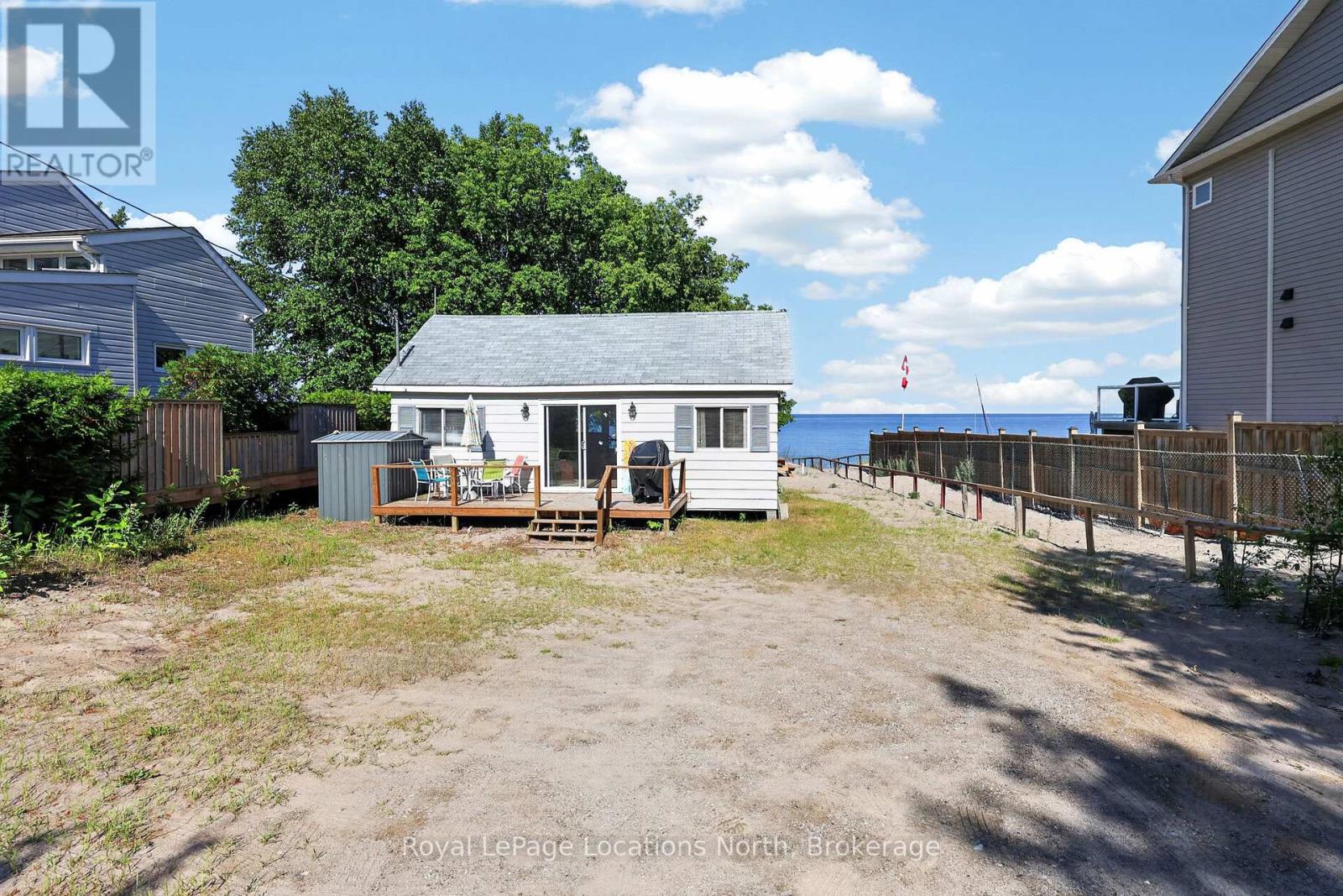 2134 TINY BEACHES ROAD S - Image 8