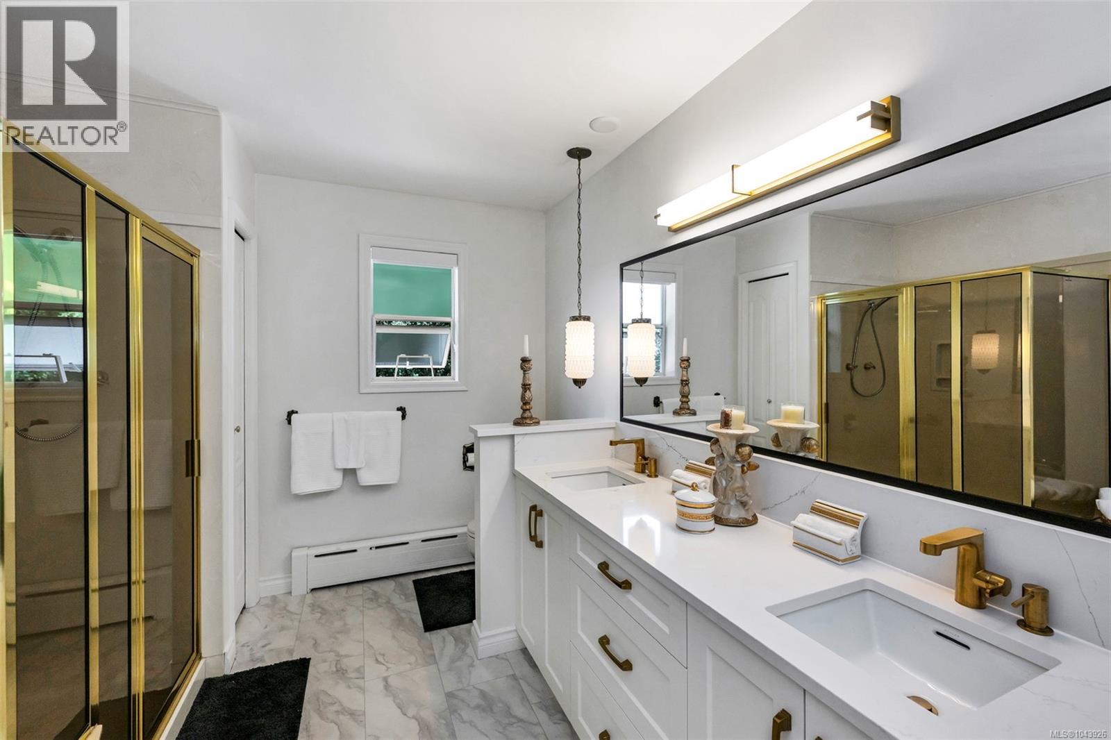 1110 Totem Lane - 25