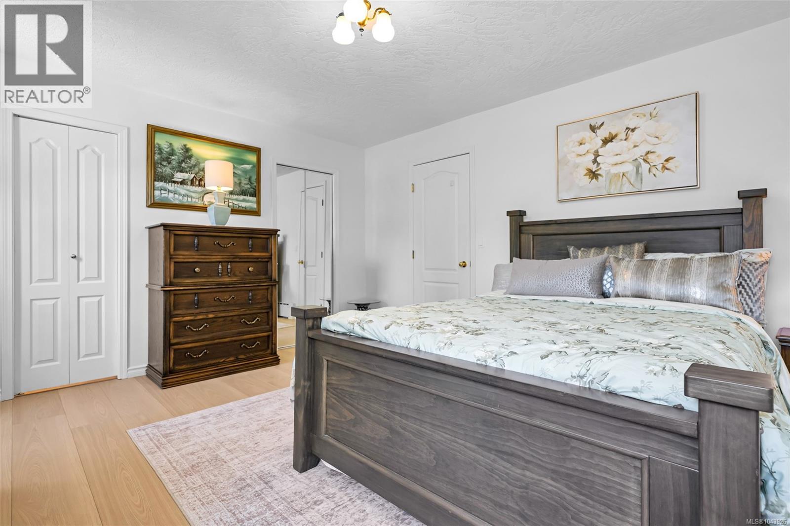 1110 Totem Lane - 29