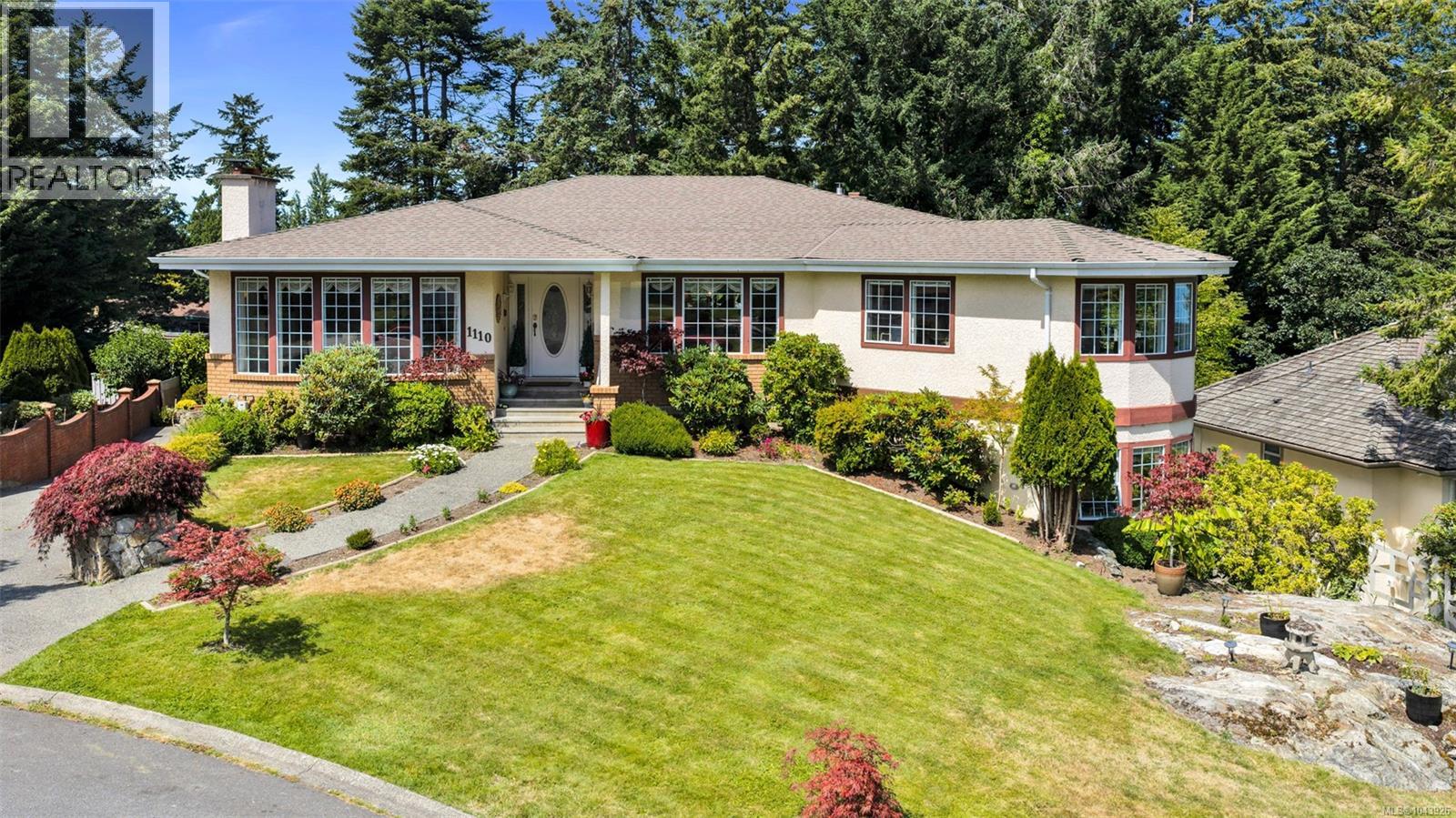 1110 Totem Lane - 3