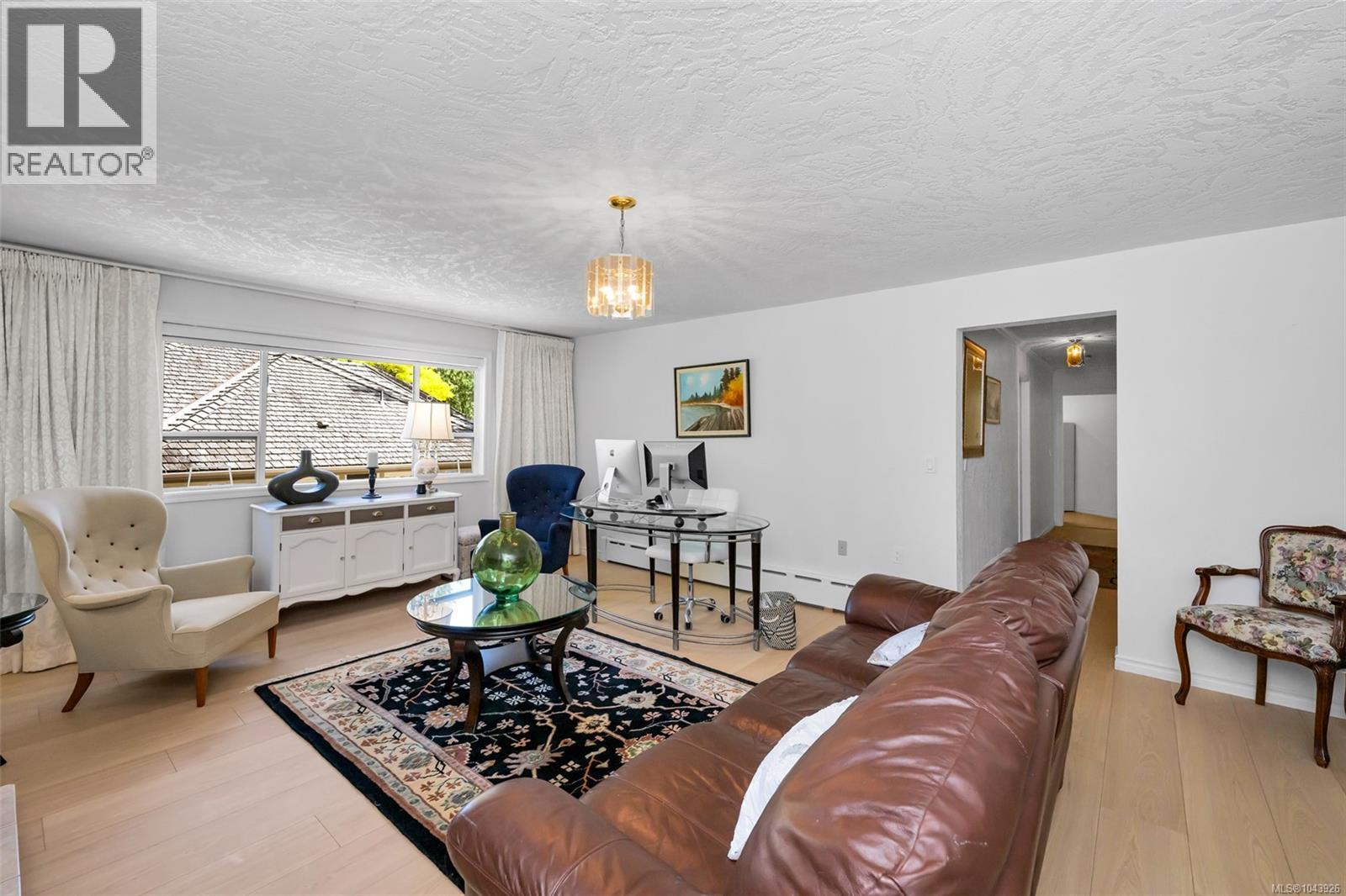 1110 Totem Lane - 37