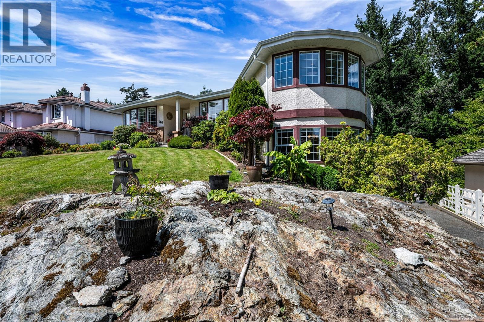 1110 Totem Lane - 47