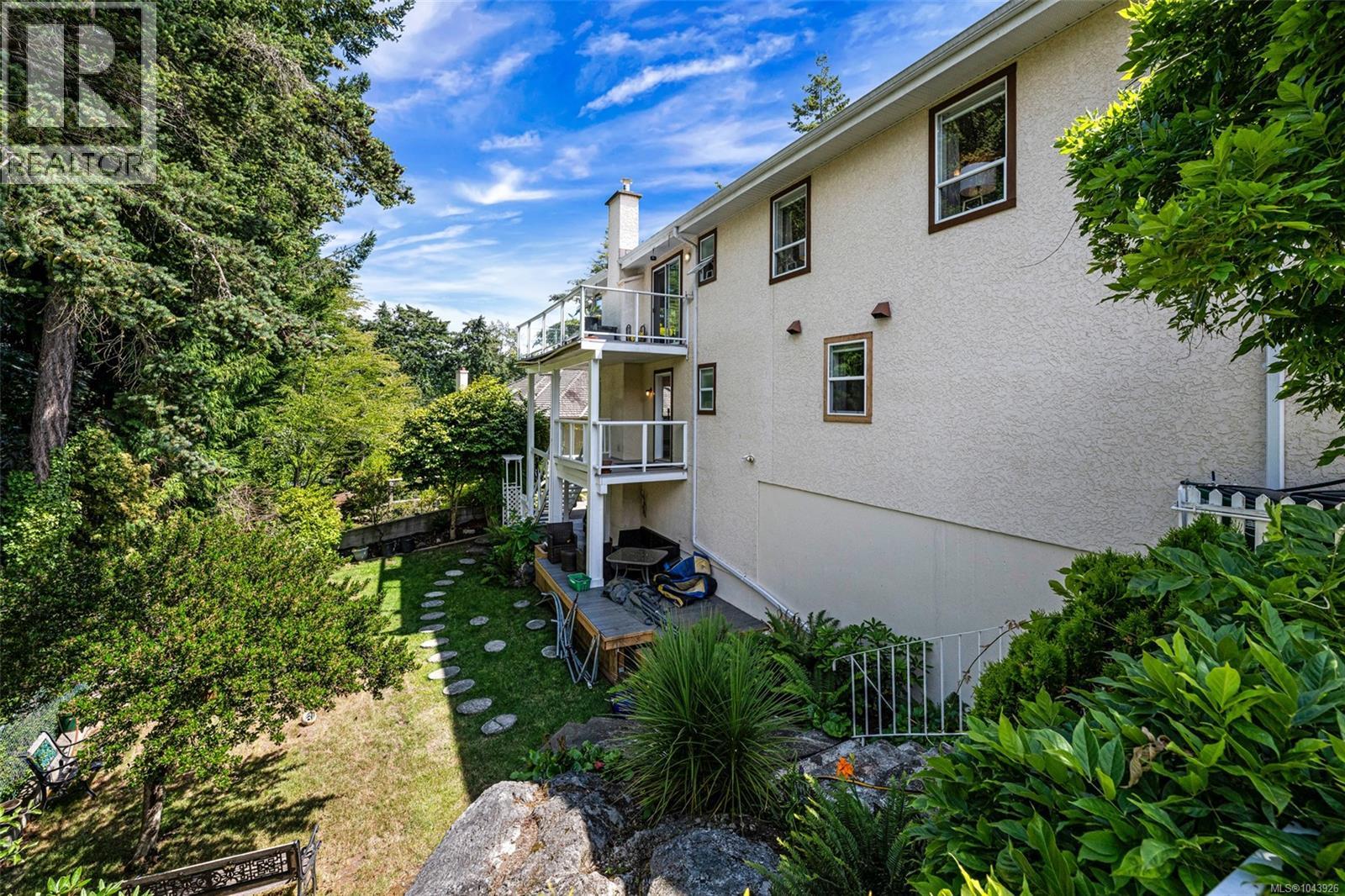 1110 Totem Lane - 56