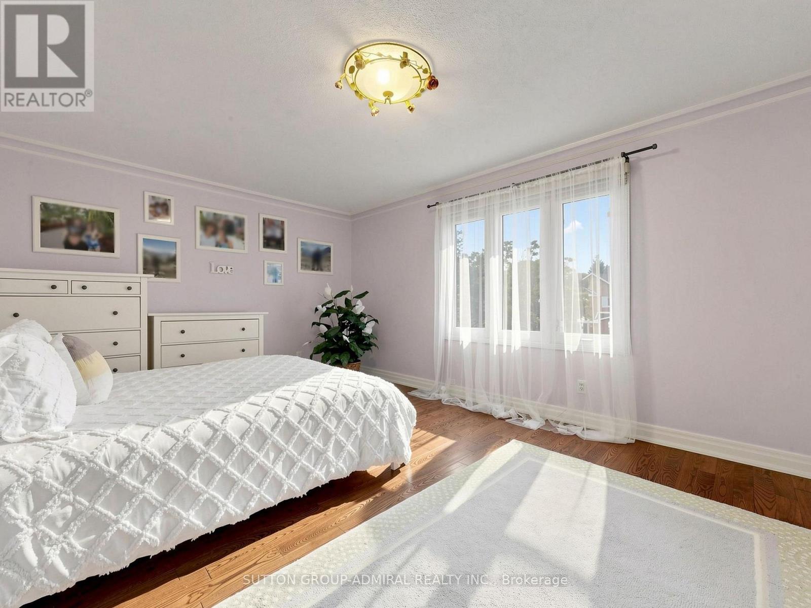 7 CUMMINGS COURT - 24