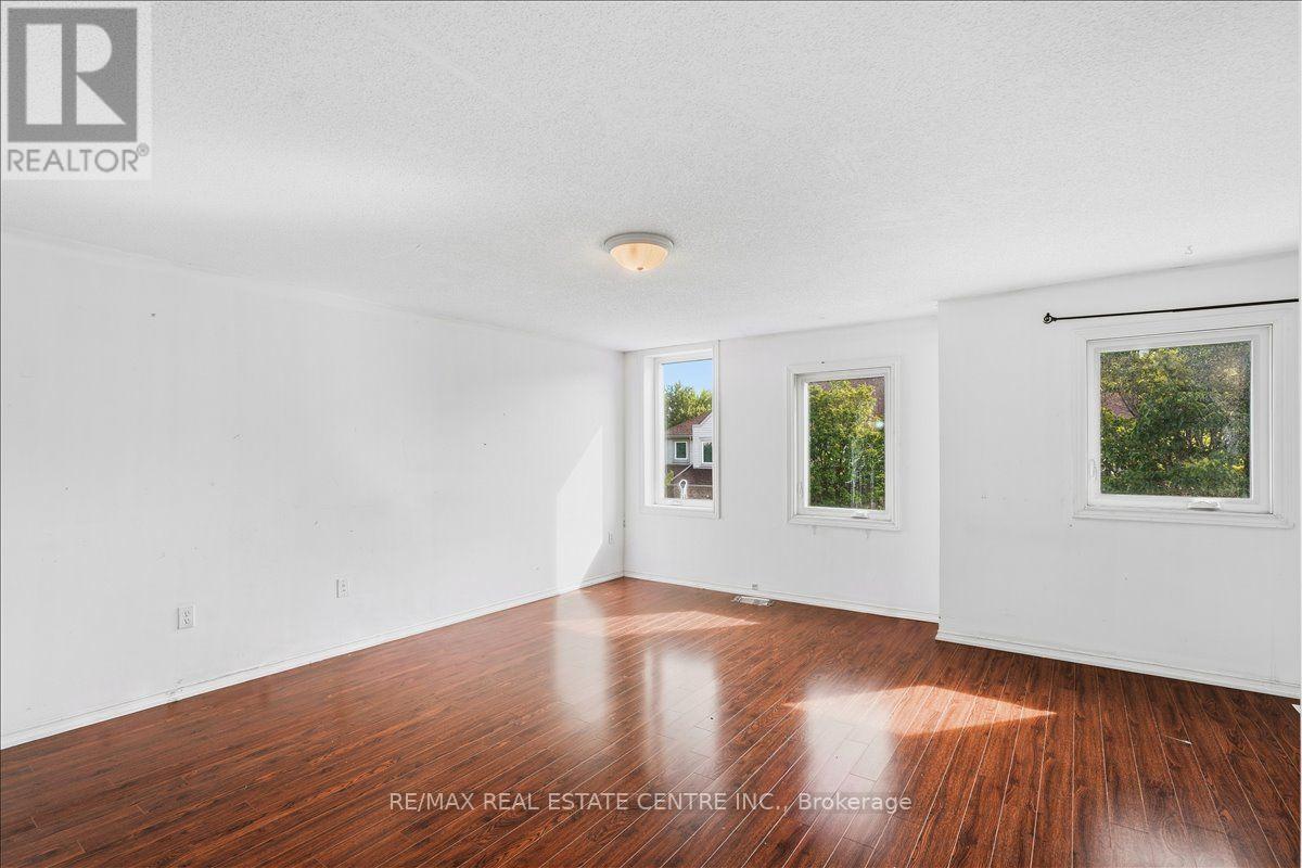 15 ROEHAMPTON CRESCENT - 14