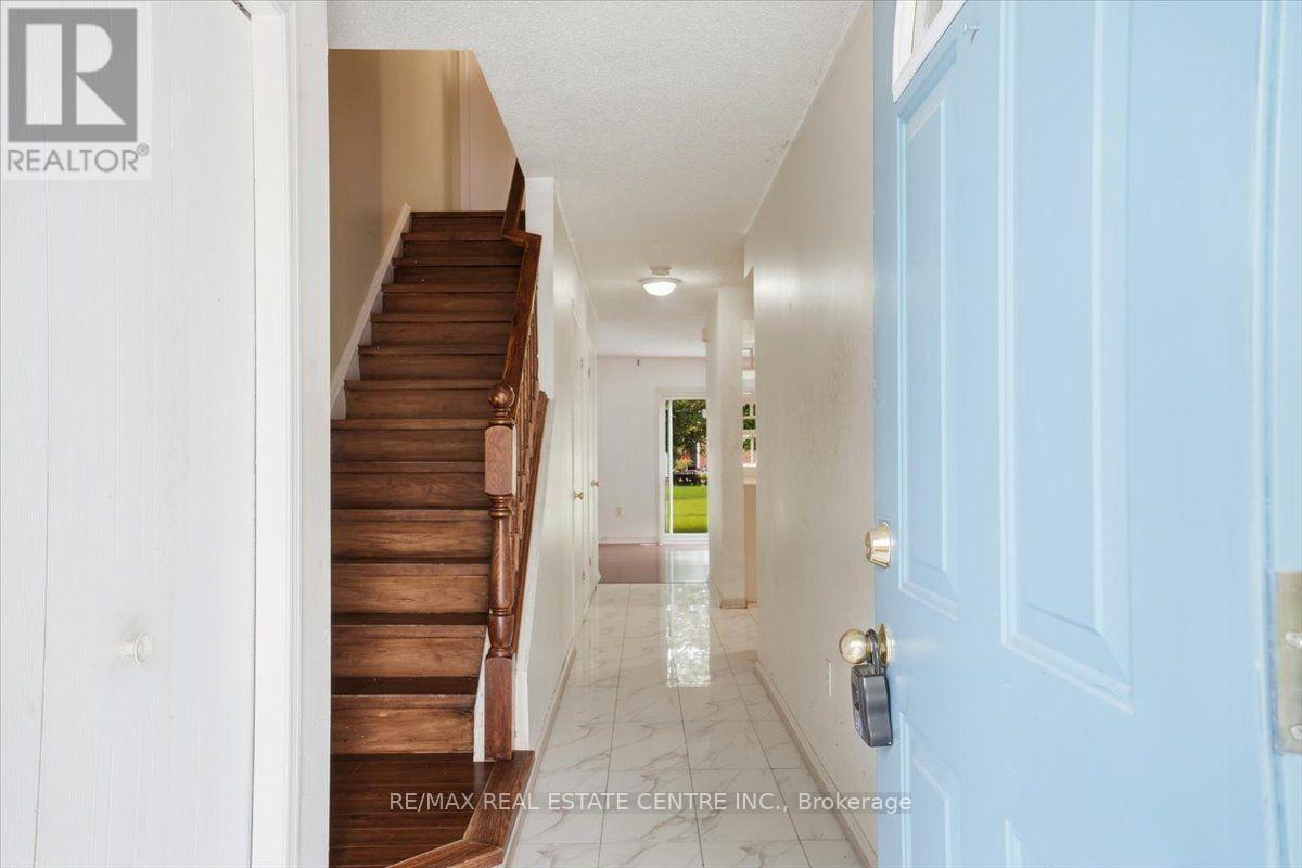 15 ROEHAMPTON CRESCENT - 5