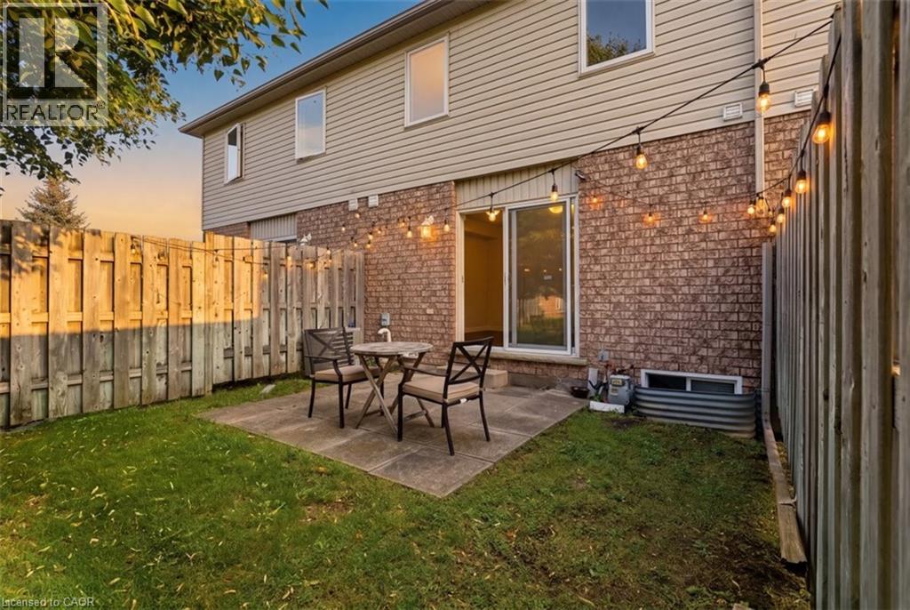 15 W ROEHAMPTON Crescent - 30