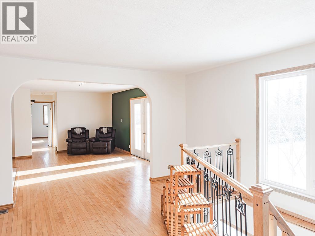 110134 Range Road 175 - 6