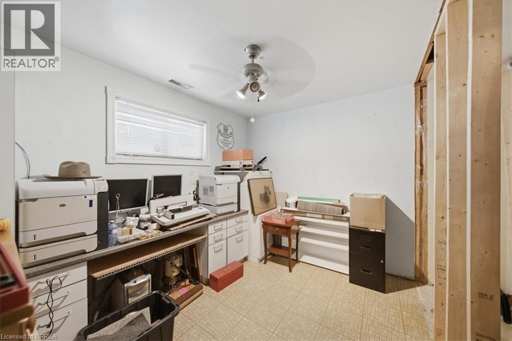 76 ENFIELD Crescent - 28