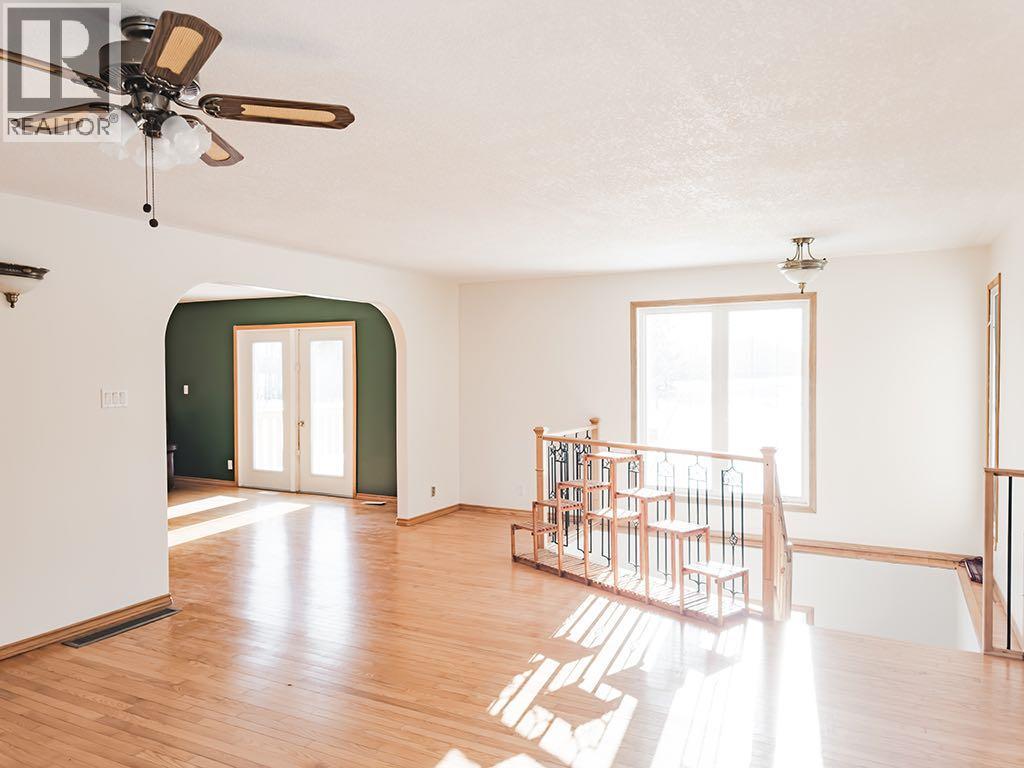 110134 Range Road 175 - 5