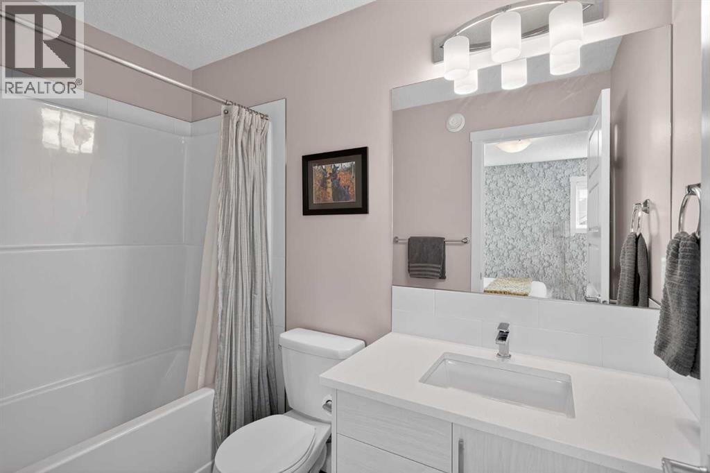 228 Cranbrook Square SE - 26