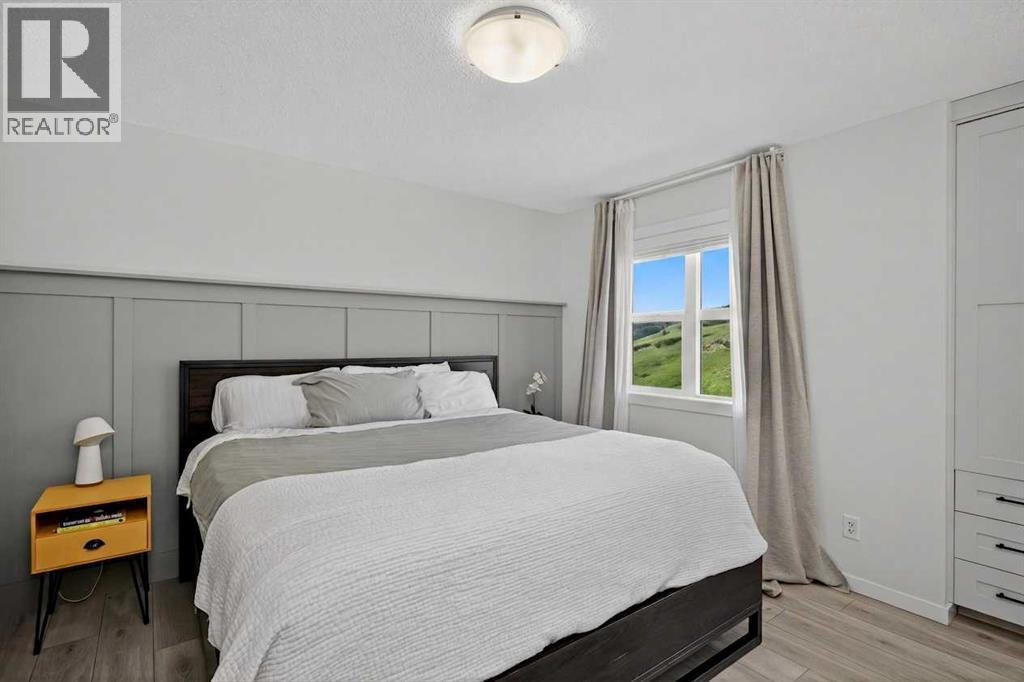 228 Cranbrook Square SE - 21