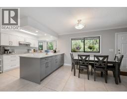 24089 Lougheed Highway, Maple Ridge, BC V2W1G2 Photo 14