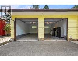 24089 Lougheed Highway, Maple Ridge, BC V2W1G2 Photo 37