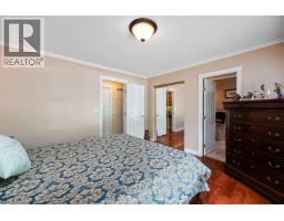 24089 Lougheed Highway, Maple Ridge, BC V2W1G2 Photo 27