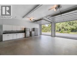 24089 Lougheed Highway, Maple Ridge, BC V2W1G2 Photo 38