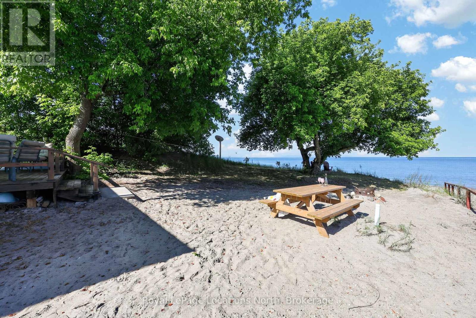 2134 TINY BEACHES ROAD S - 17