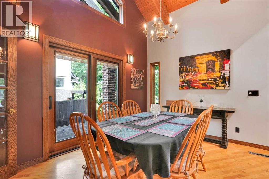 217 11 Avenue NE - 16