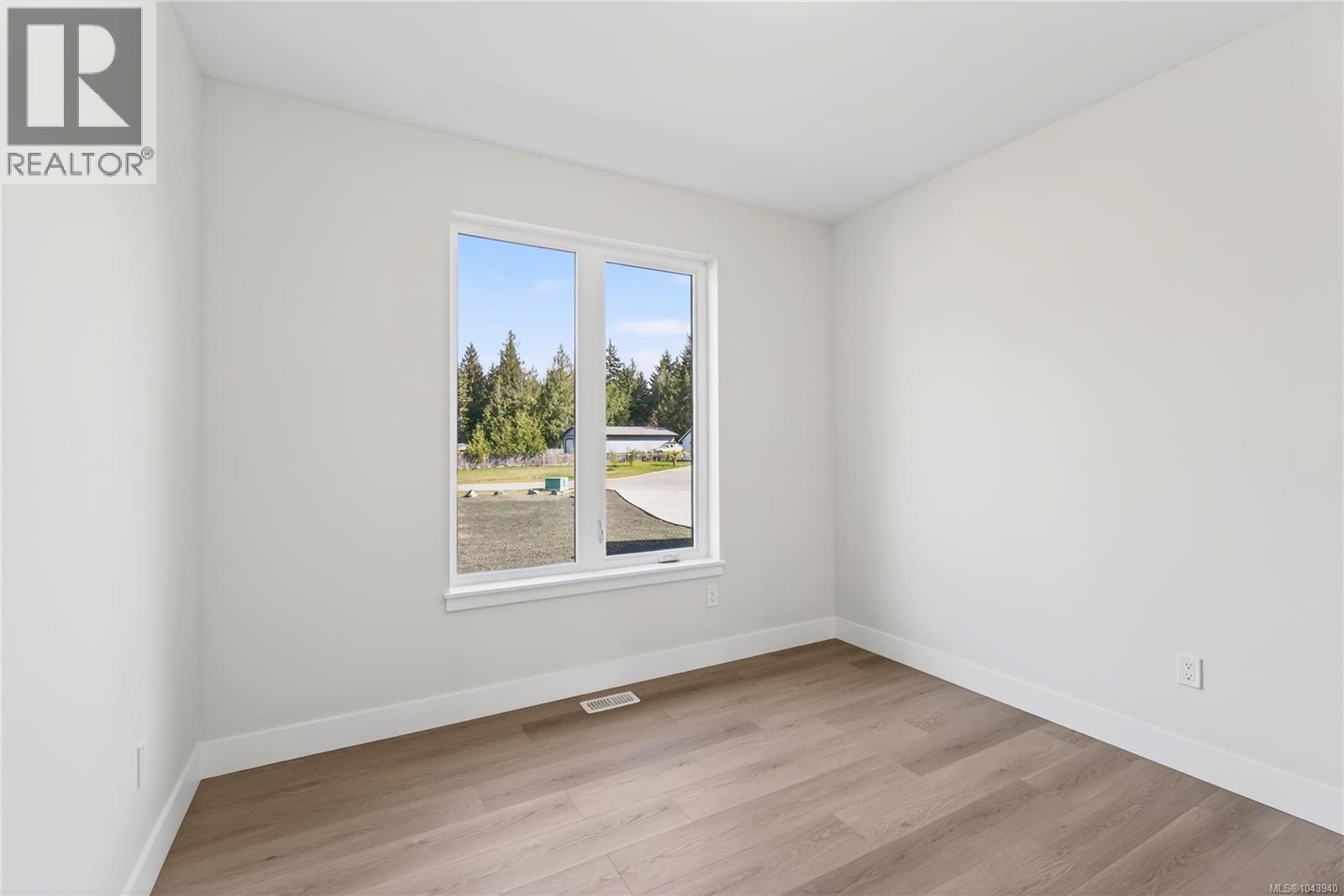 1948 Woobank Rd - 36