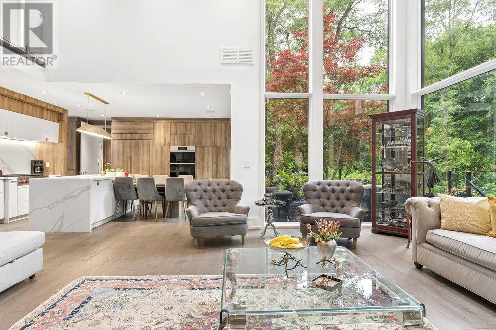 #. 150 SANDRINGHAM DRIVE - 20