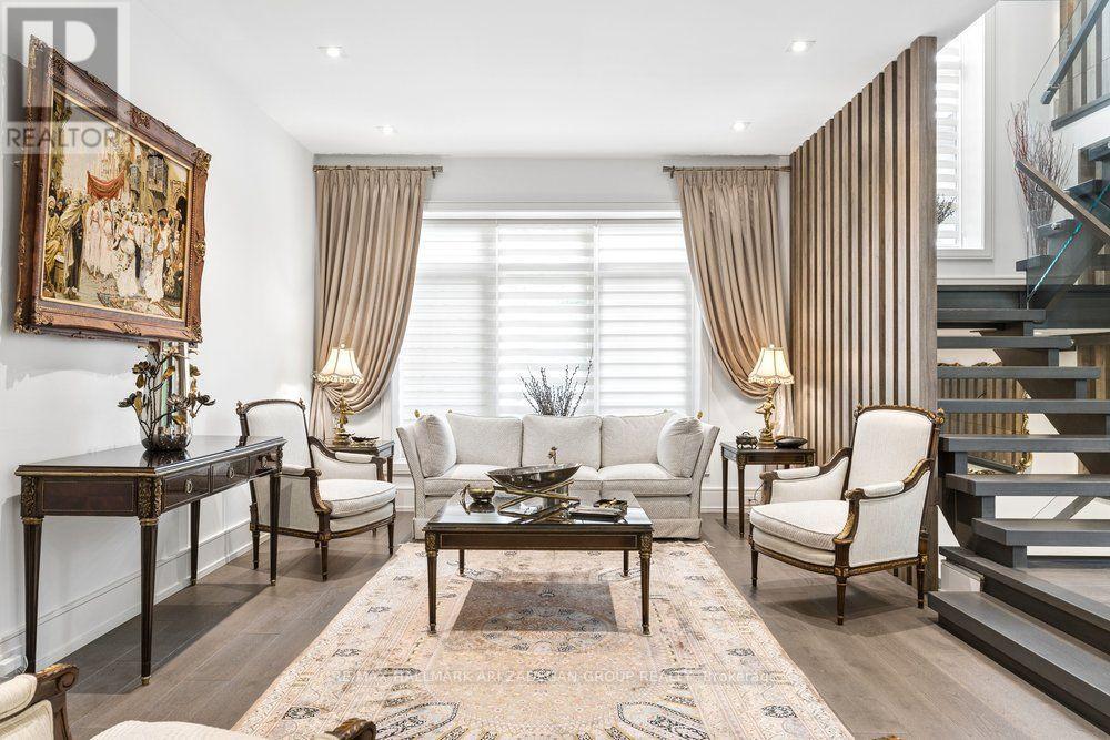 #. 150 SANDRINGHAM DRIVE - 9