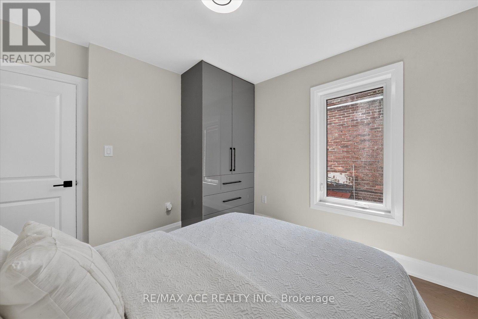 100 DUNKIRK ROAD - 24