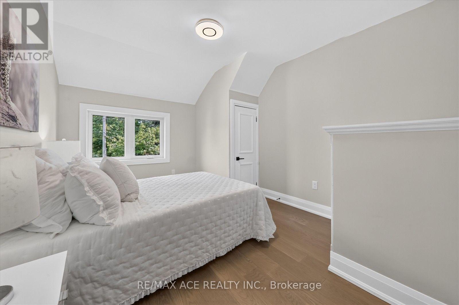 100 DUNKIRK ROAD - 26