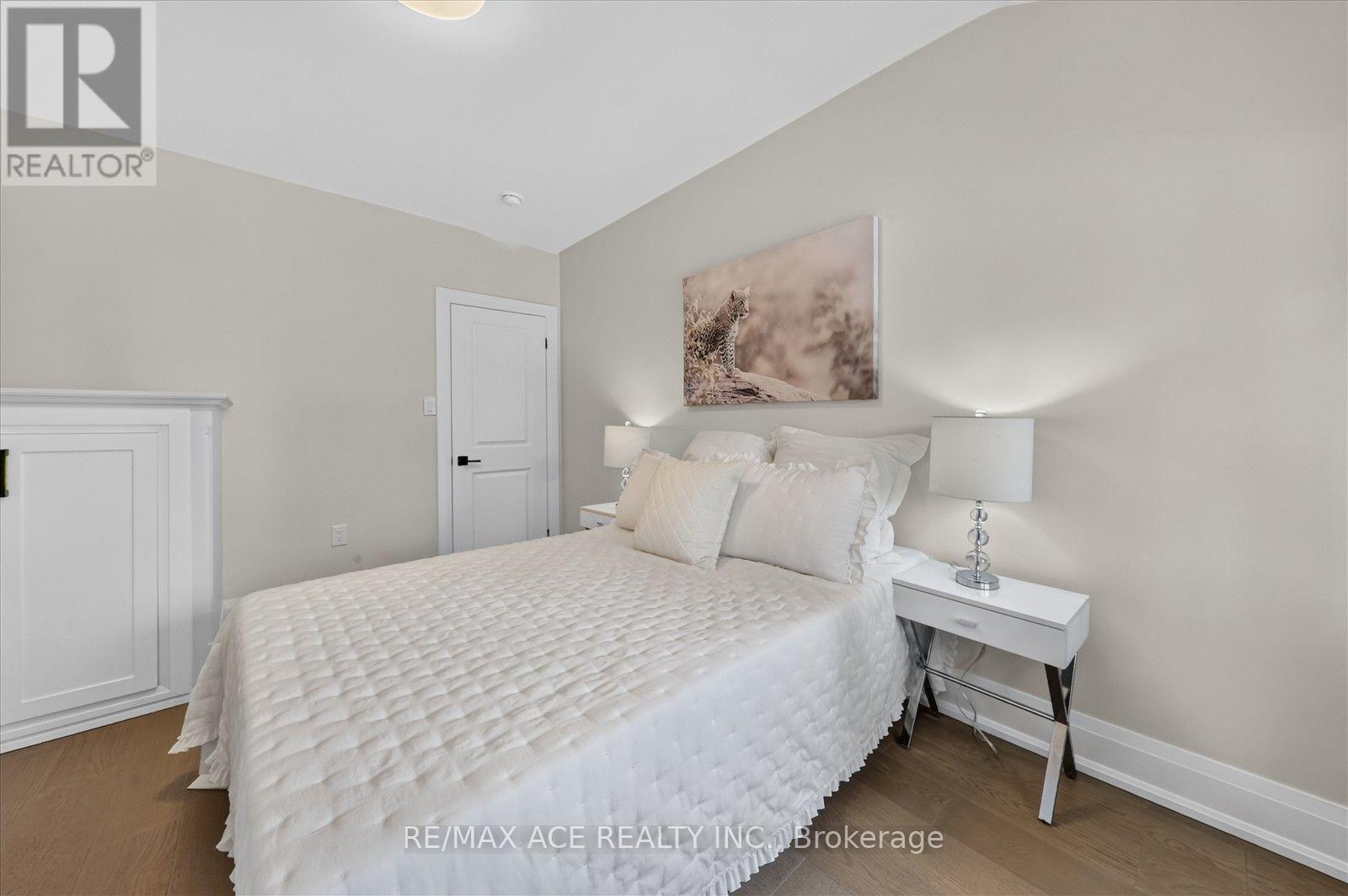 100 DUNKIRK ROAD - 27